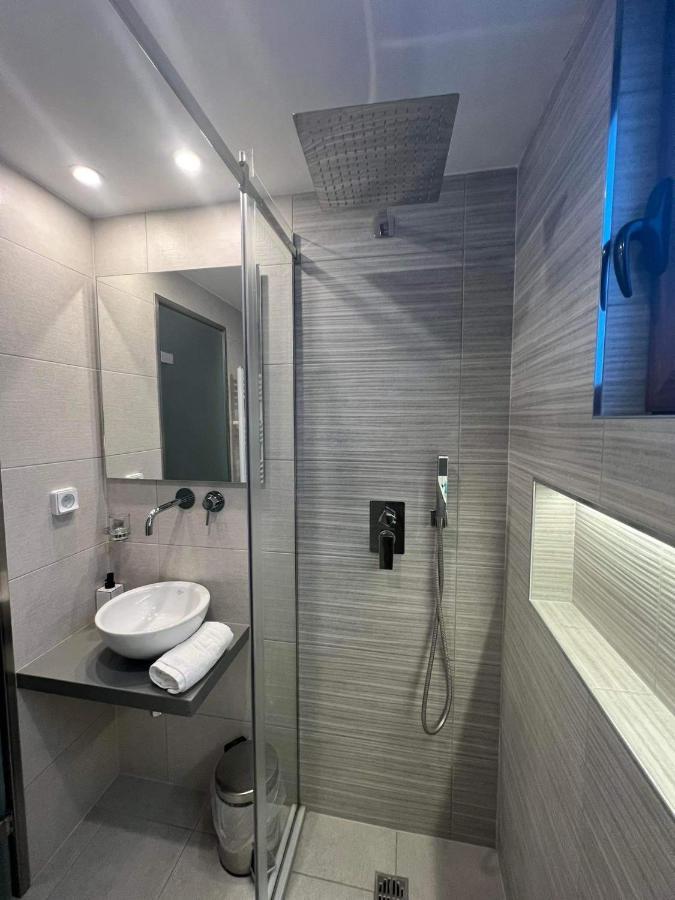 Guesthouse Mouses Kalávrita Kültér fotó